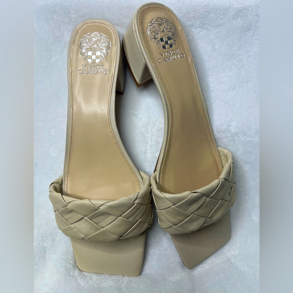 Vince Camuto tan sandals women size 12m